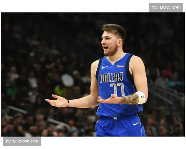 阿贾克斯需改善由守转攻速度 提升进攻威胁